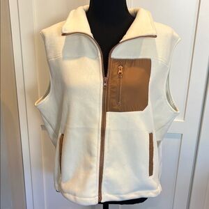 In Good State Cream Fleece Vest Size M